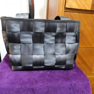 A Vintage - Cool - Seatbelt Tote Bag Black Purse Woven Seatbelt Hand Bag 9x13